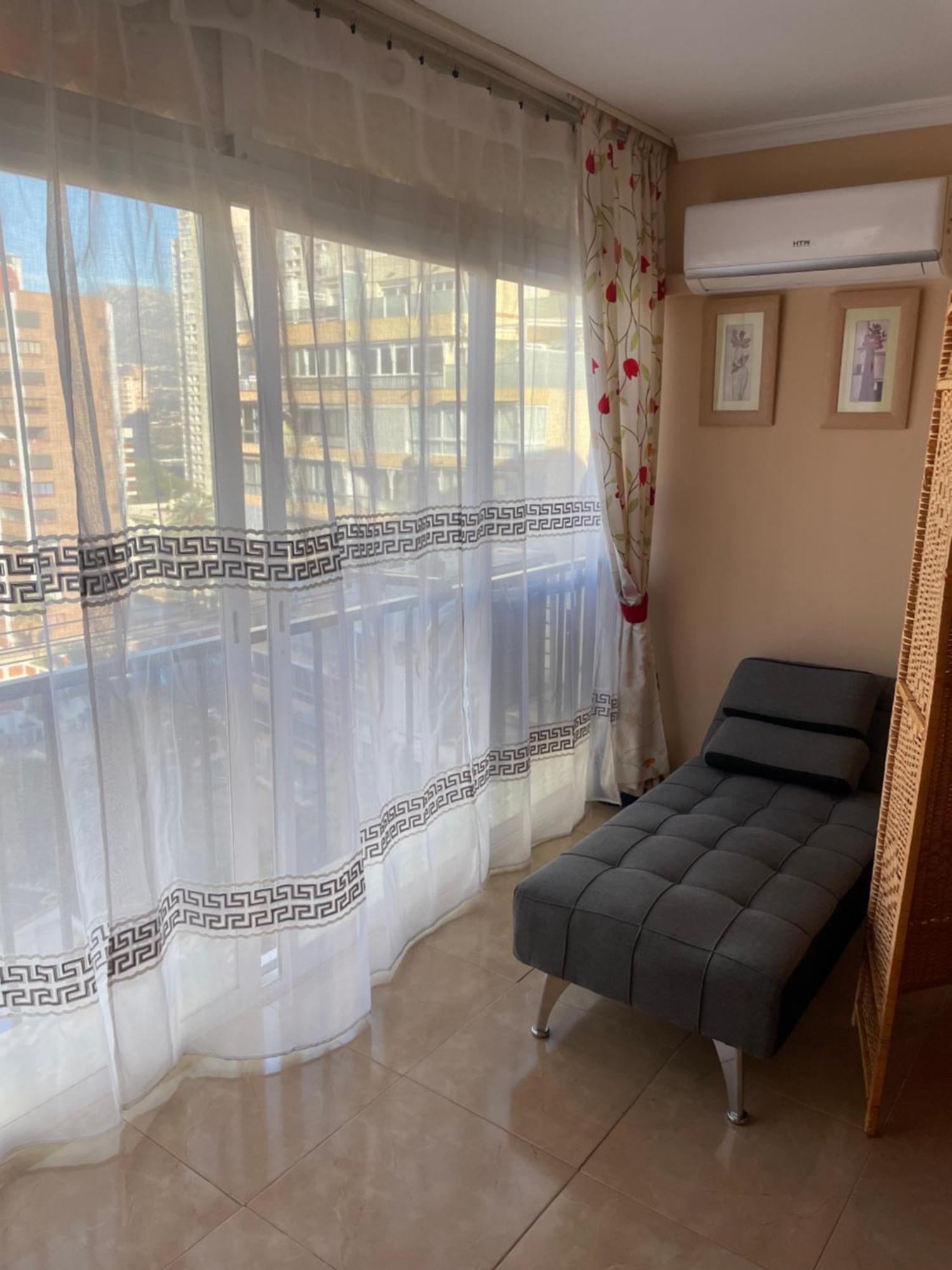 Bermudas-Turis Apartamentos Μπένιντορμ Εξωτερικό φωτογραφία