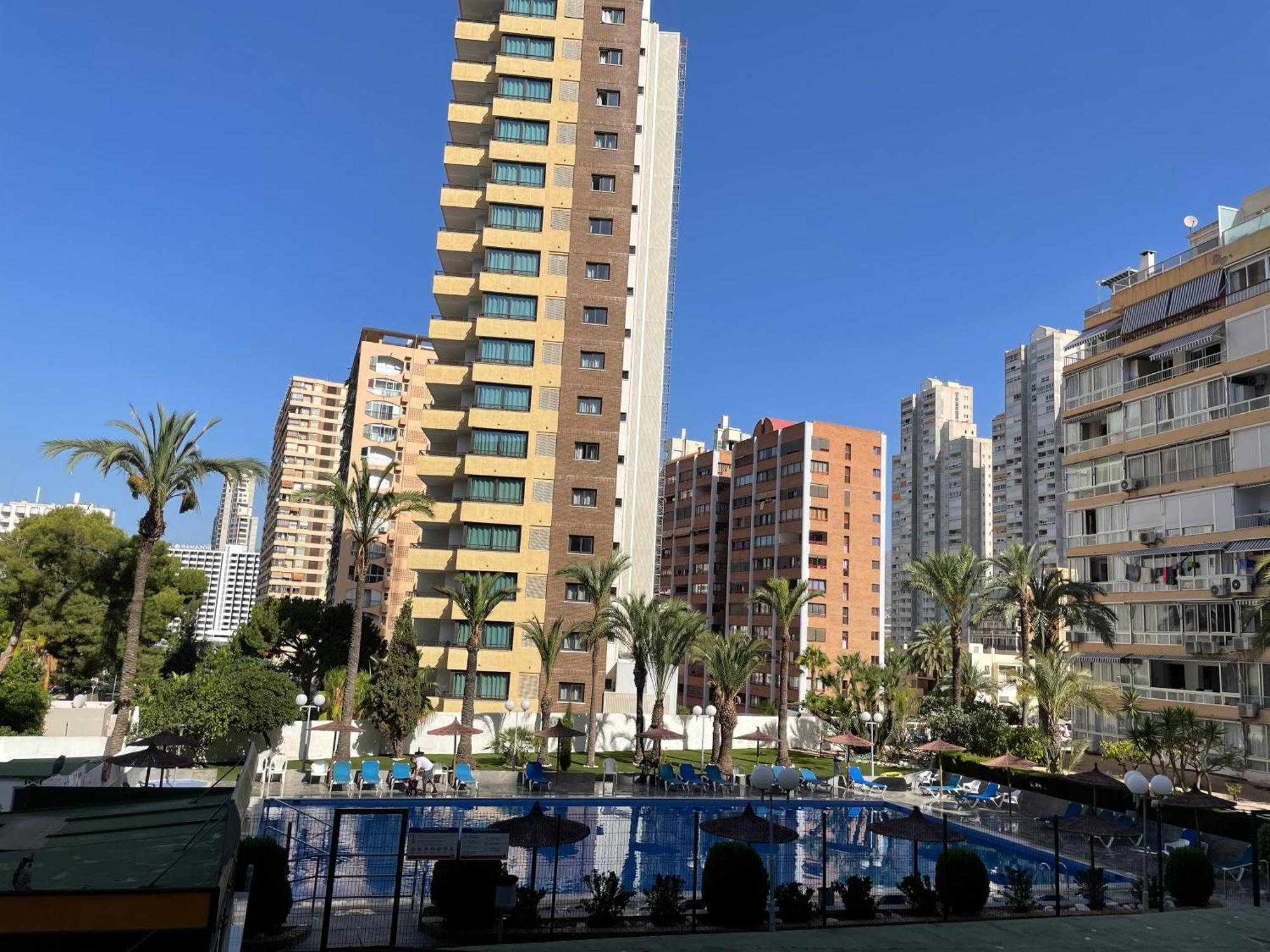 Bermudas-Turis Apartamentos Μπένιντορμ Εξωτερικό φωτογραφία