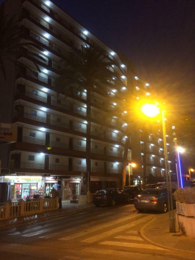 Bermudas-Turis Apartamentos Μπένιντορμ Εξωτερικό φωτογραφία